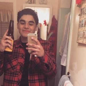 Meet your Posher, Christopher